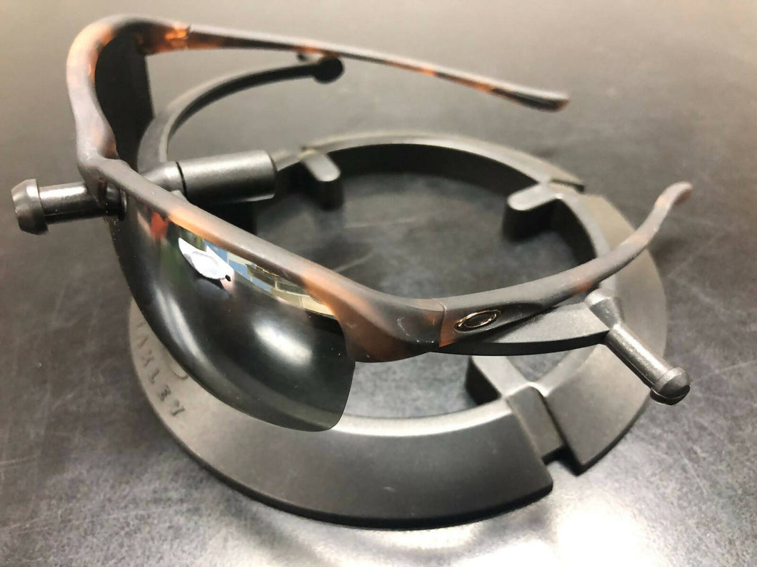 OAK - Oakley Unstoppable Brown Tortoise with Silver Titanium polarized lens