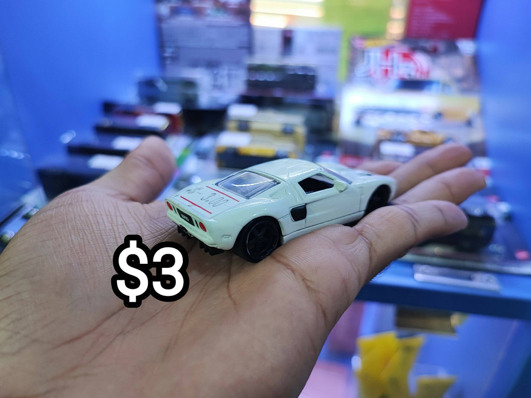 HW - Jada Toys Ford GT White